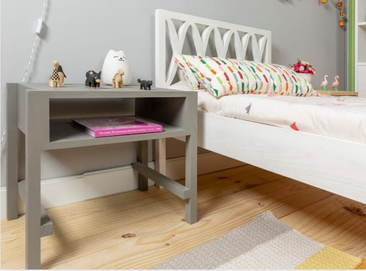 Mesa de Cabeceira LITO - Design clean, nicho e linhas retas
